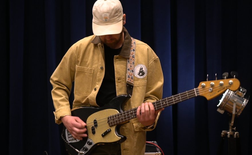 BAUGS performing live in WNIJ's Studio A