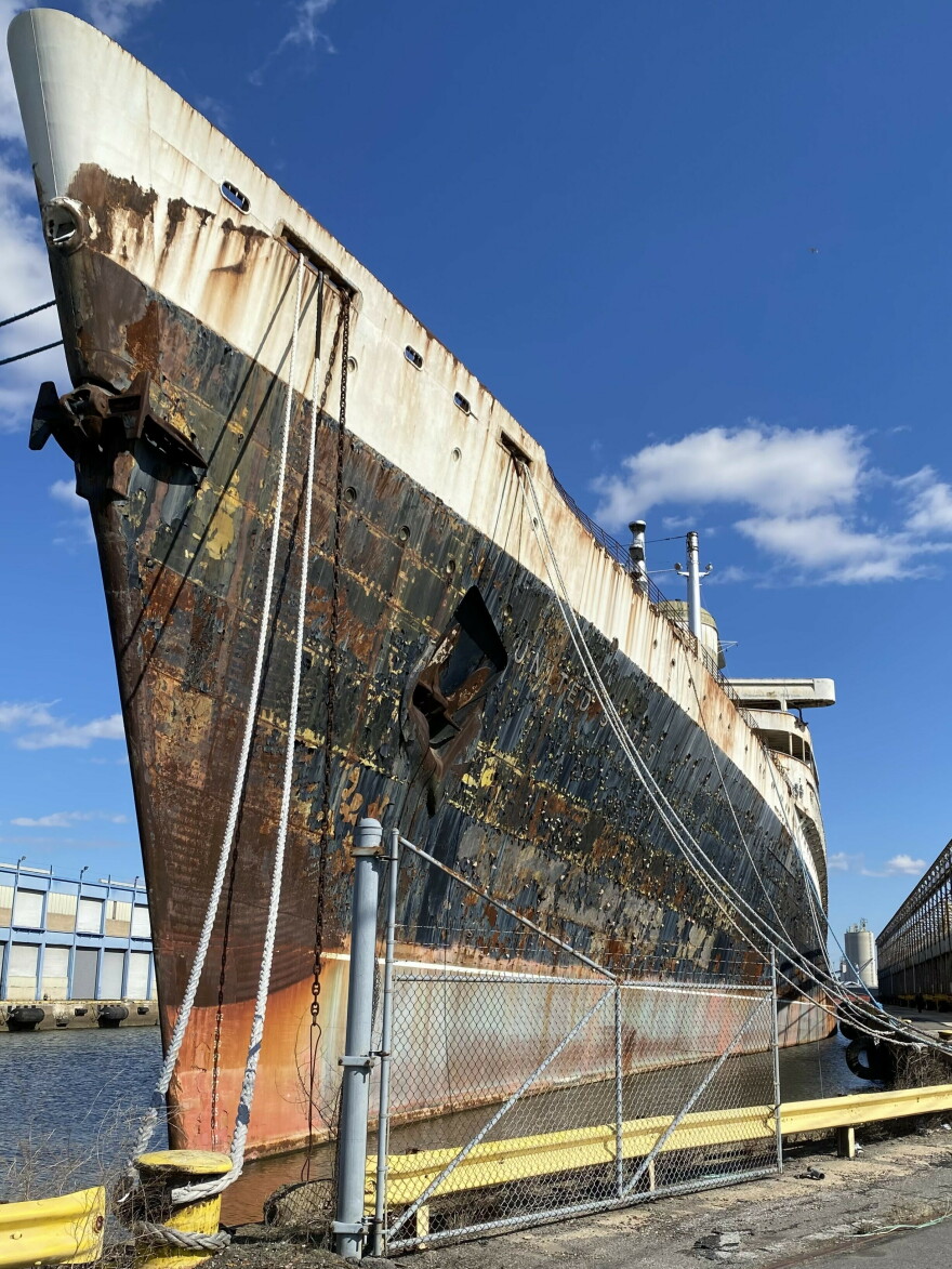 Fast Ocean Apd The fastest ocean liner to cross the Atlantic faces eviction from a ...
