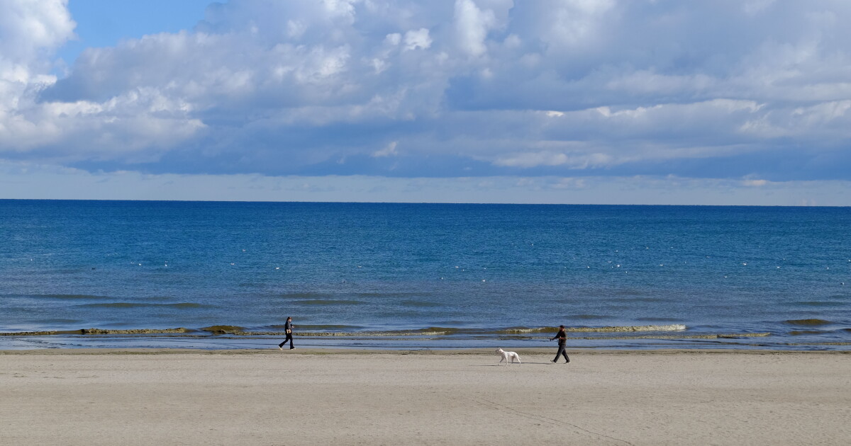 Trump's pitch to rename Lake Ontario belies its history