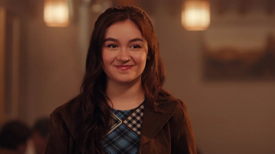 Anna Cathcart in the second season of XO, Kitty.