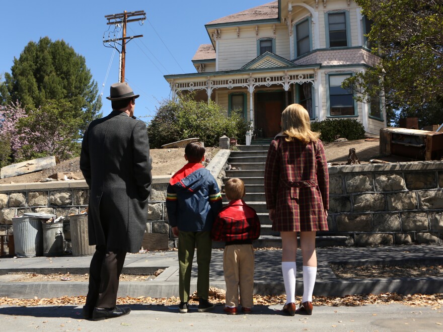 Father figures on TV, like Don Draper in <em>Mad Men,</em> are often damaging to themselves and their familes.