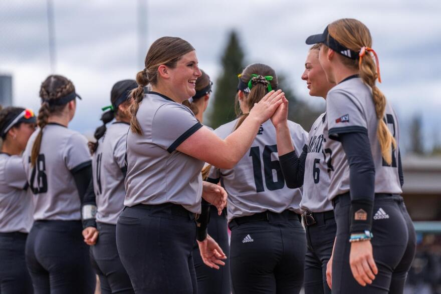 Softball 4/23/2024 12:41:00 PM