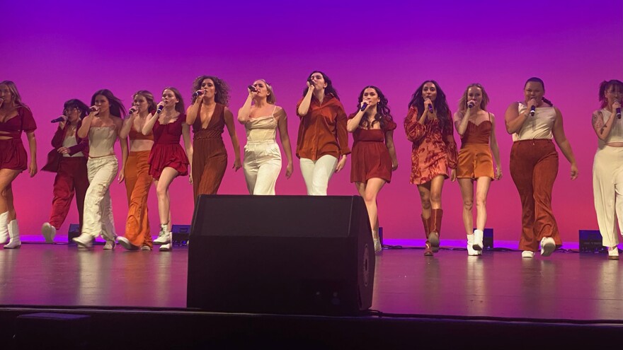 Pitchforks performing an a cappella concert