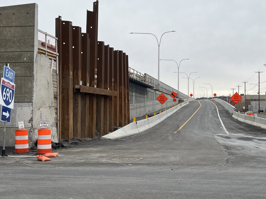 The Crouse Ave. ramp to I-690 Eastbound opened in early December.