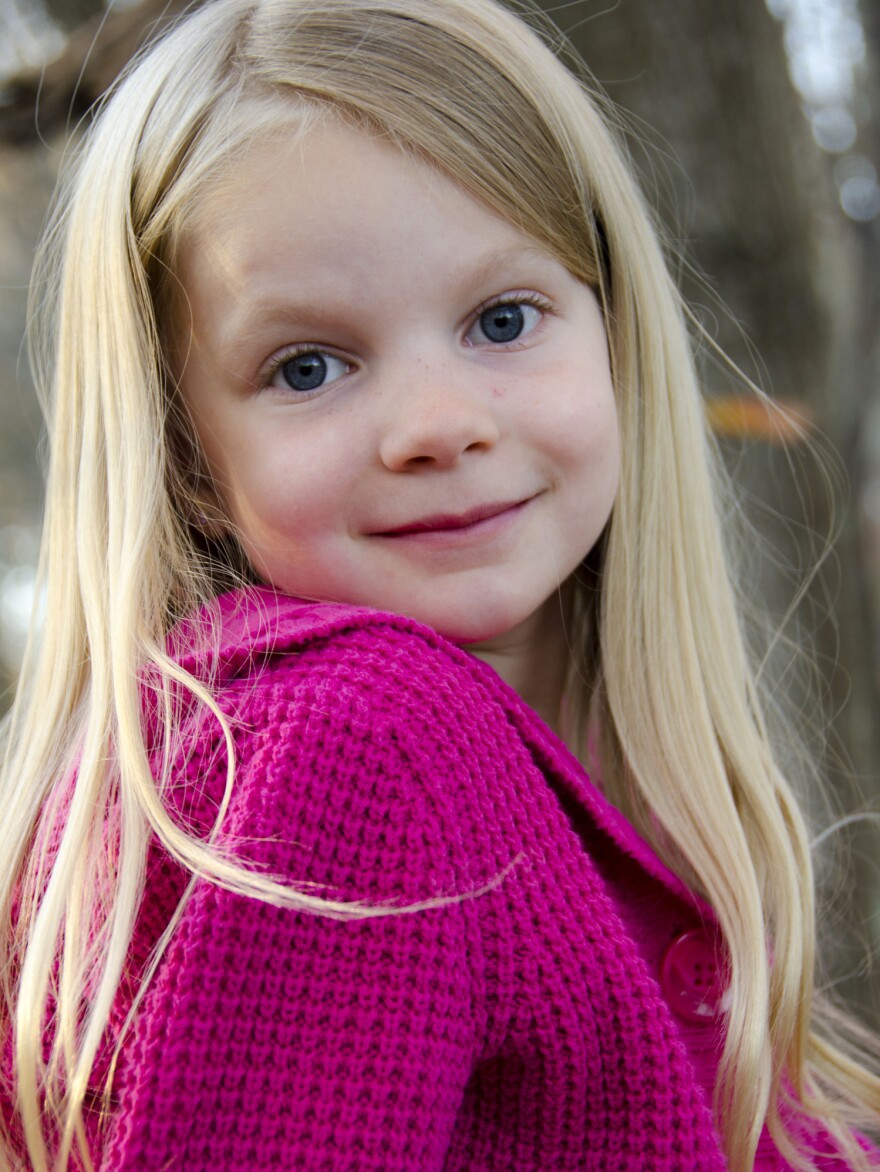 Emilie Parker, 6.
