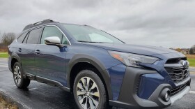 2025 Subaru Outback Touring XT right front