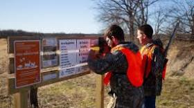 MDC wants hunters, anglers, and wildlife watchers to know that some Missouri Outdoor Recreational Access Program (MRAP) private properties have recently been removed from the program due to a lack of federal funding and are no longer open to public use. Shown are hunters during a past using the MRAP Finn Drive Tract near Brookfield.