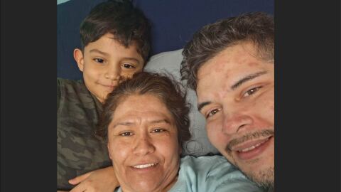 Matias Espinoza Arriaga, Sonia Espinoza Arriaga and Alex Sanchez-Ramos