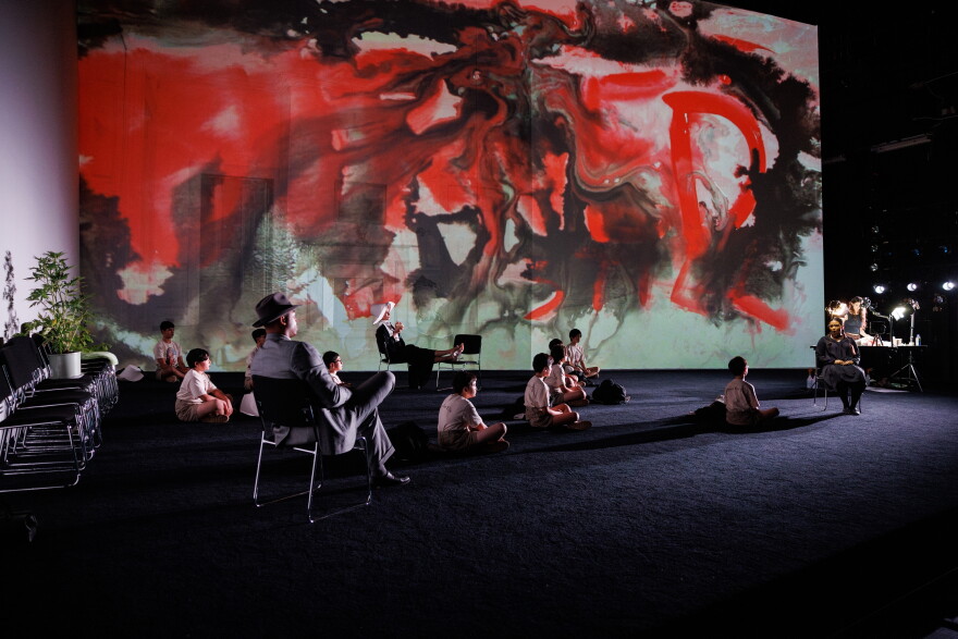 The company of 'Suddenly Last Summer,' with live painting by Lucy Tarquinio.