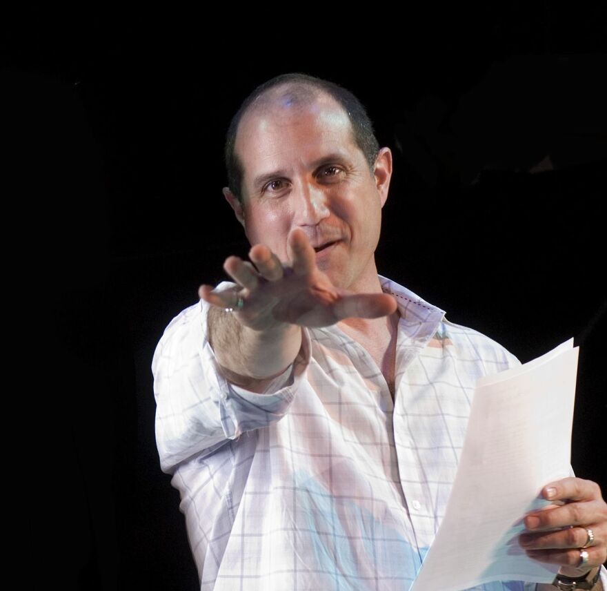 TheatreZone's Mark Danni directs 'Oliver'