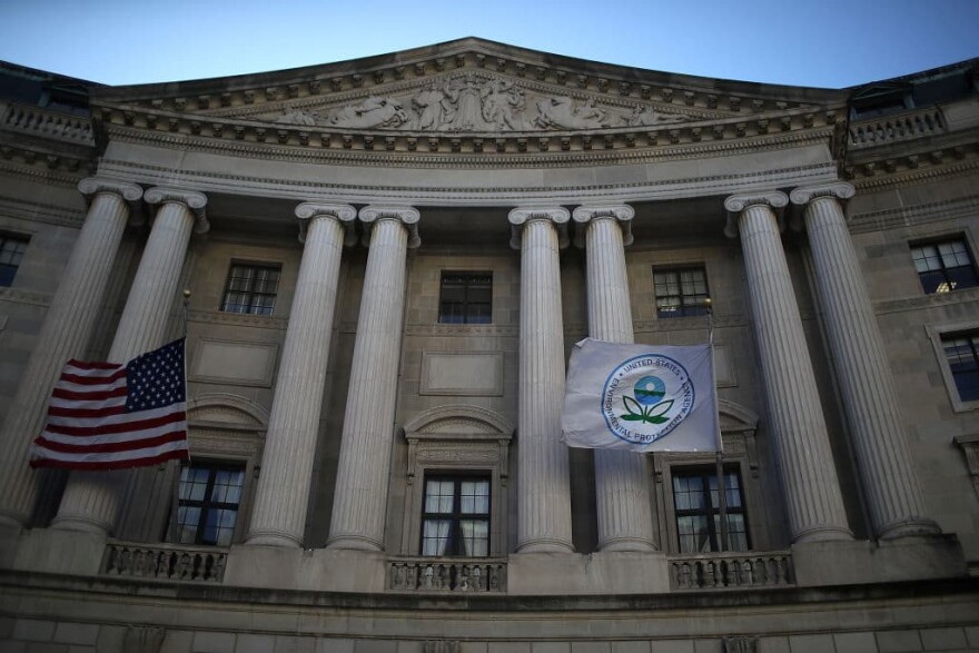  A view of the U.S. Environmental Protection Agency (EPA) headquarters  (Justin Sullivan/Getty Images)