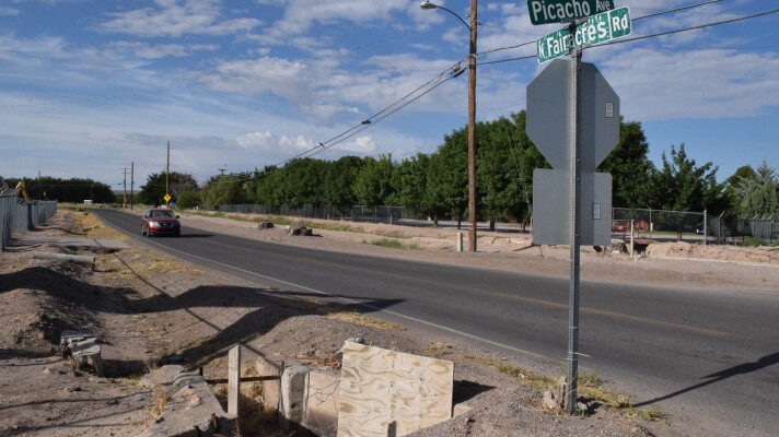 Fairacres Rd. sign near where the incident took place