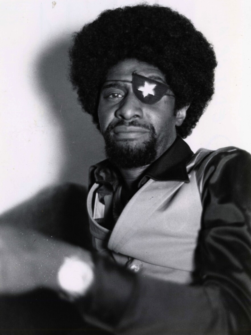 The one-eyed junkie called his fingers "spiders on the keys."