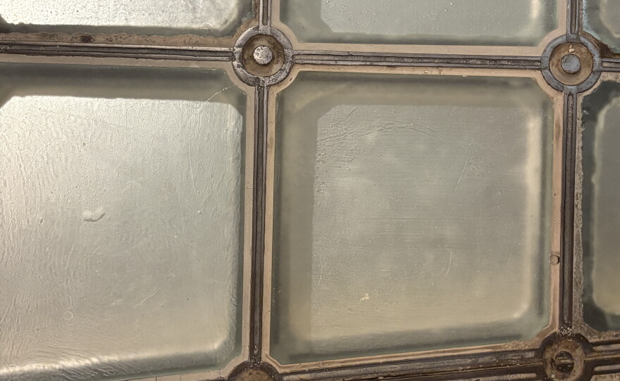 The glass floor of the capitol up close. 