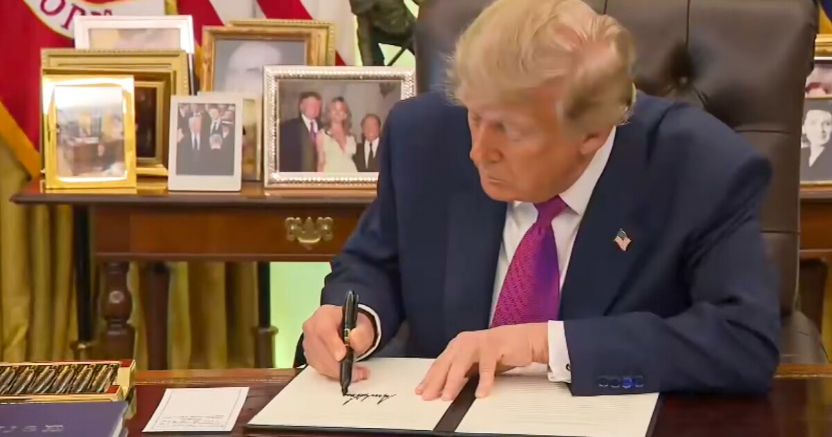 Trump orders renaming Lake Ontario to ‘Lake America’