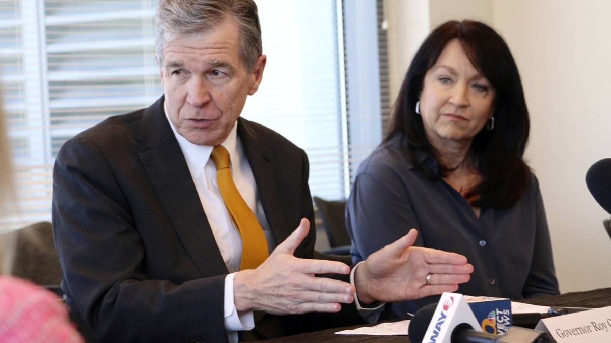 Cooper makes eleventh-hour plea to block new abortion limits - Vimarsana News