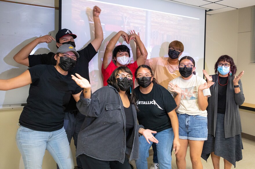 UA intermediate Navajo class