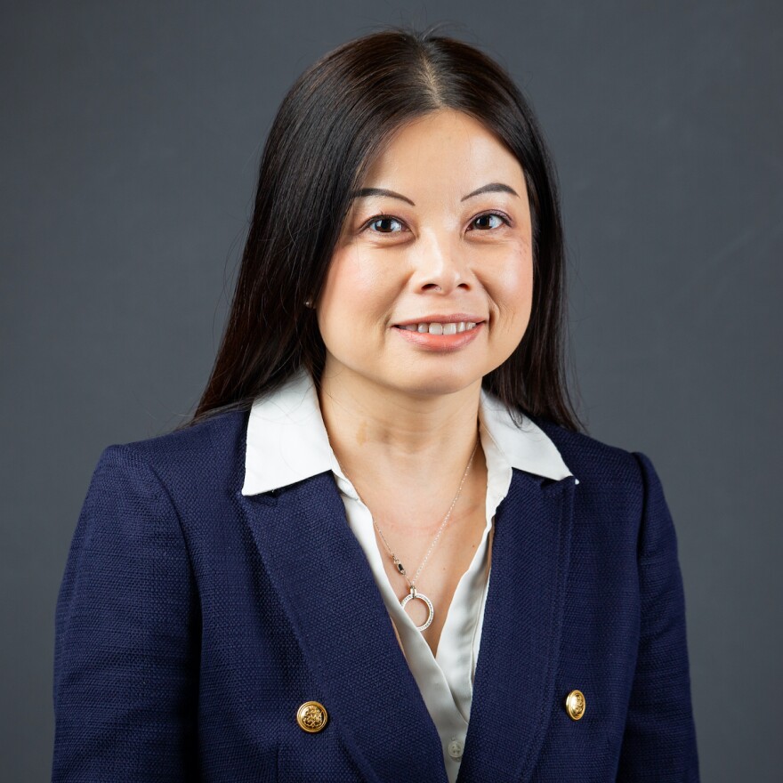 Dr. Melody Lo