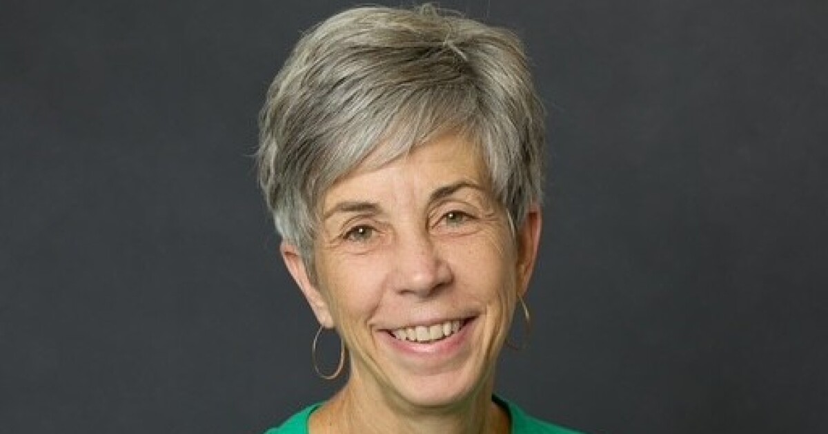 An Illinois Valley teacher making college accessible for all | Teachers' Lounge Podcast