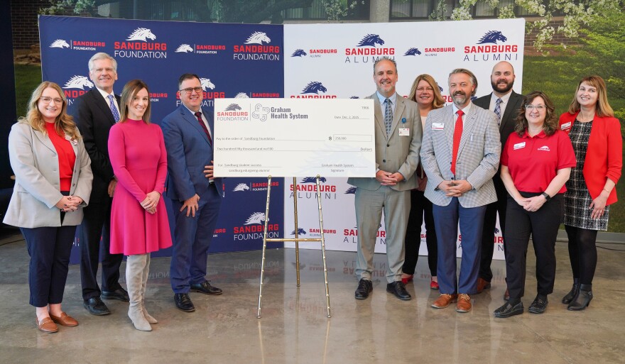 Sandburg on Tuesday announced the naming of the Graham Health System Science & Technology Center Atrium following a $500,000 commitment by Graham Health System in support of student success. Sandburg and Graham officials, along with the Galesburg Chamber of Commerce, gathered for the announcement inside the $27 million Science & Technology Center, which opened last year on Sandburg’s Galesburg campus.