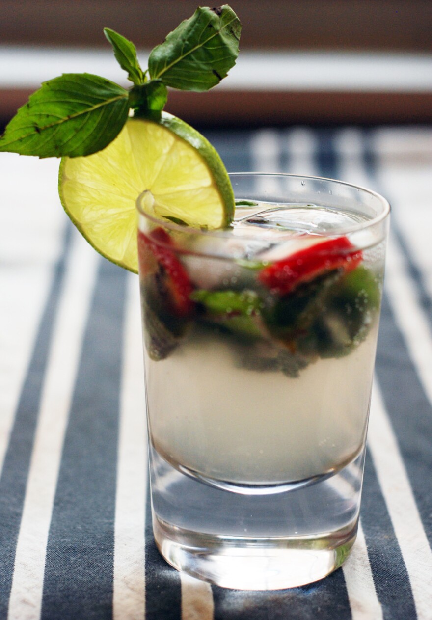 Spicy Thai Basil Mojito