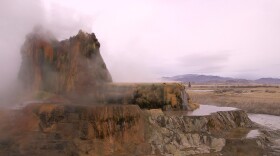 image of fly geyser