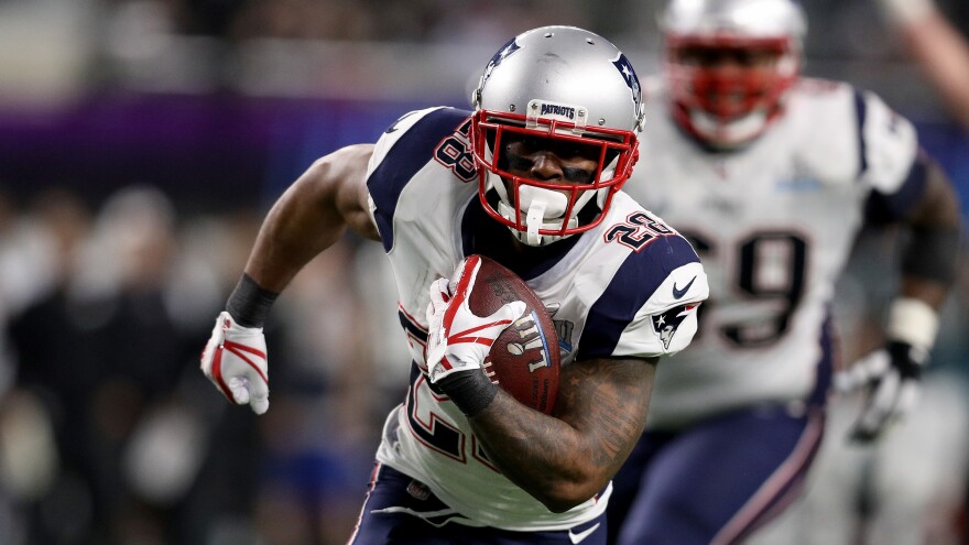 James White of the New England Patriots sprints to paydirt for a 26-yard score against the Philadelphia Eagles in the second quarter.