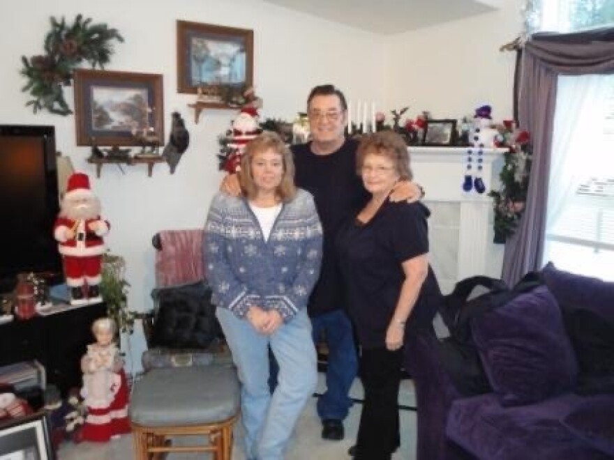 Shelley Bull poses for a photo with her parents, Jerry and Barbara Cooksey. (Courtesy: Shelley Bull)