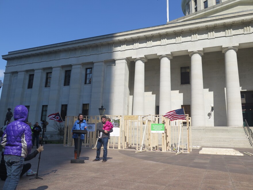 photo of habitat home in front of statehouse