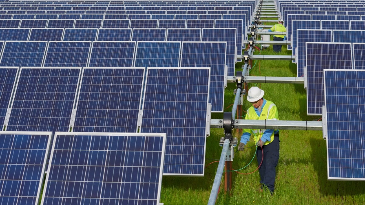 Charlotte considers second solar farm to meet its climate goals - Vimarsana News