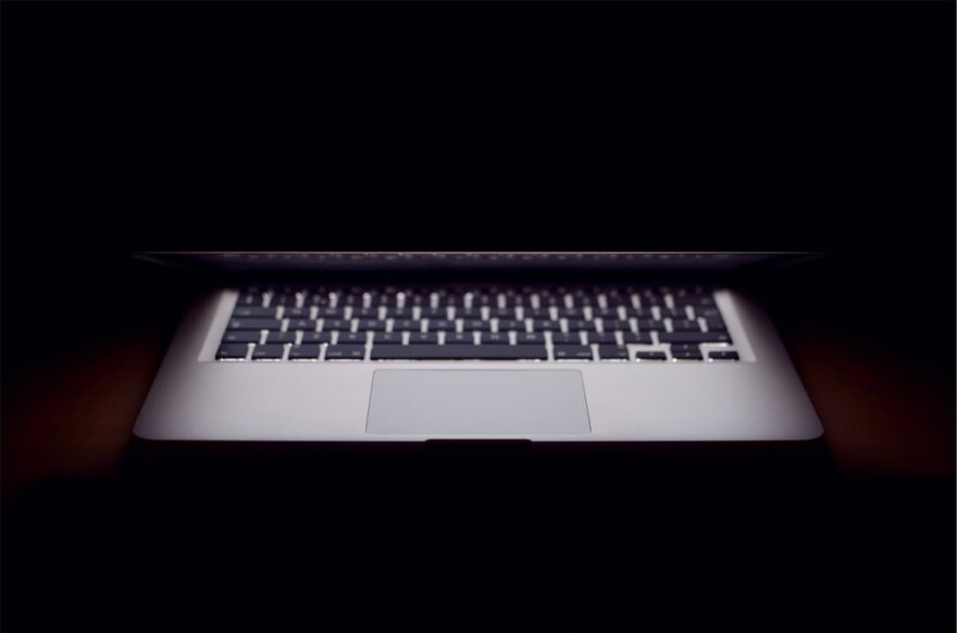 What can tech companies do to stop online harassment? (Pixabay)