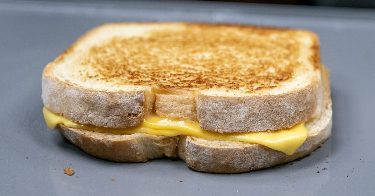 Natural American cheese? A Midwest company has revamped the ooey gooey ...