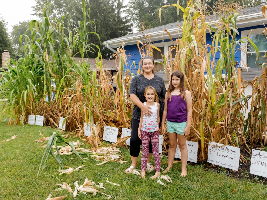 Erin Ripley-Gataric with kids