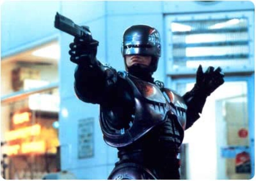 Detroiters want to raise $50K to build a Robocop scultupre in the city