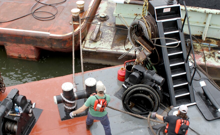 082719TowBoat03.jpg