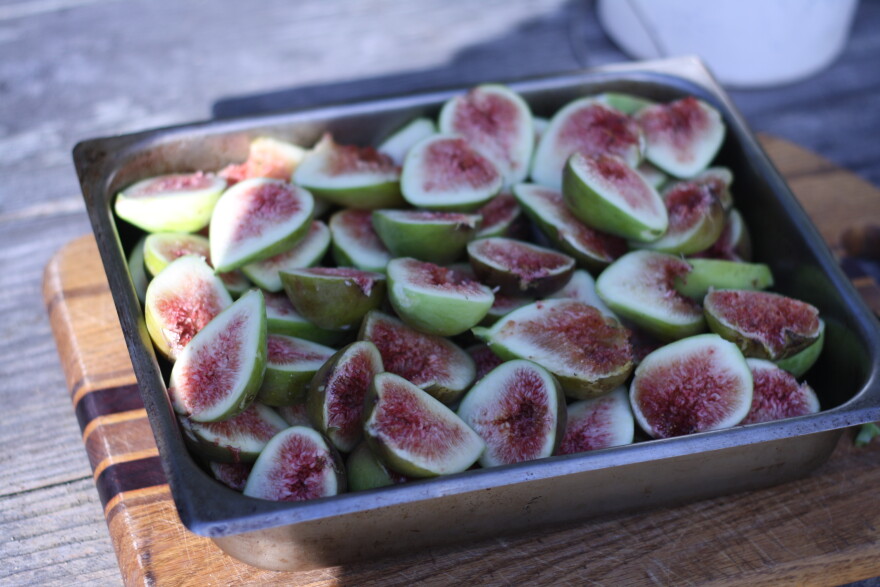 An abundance of figs.