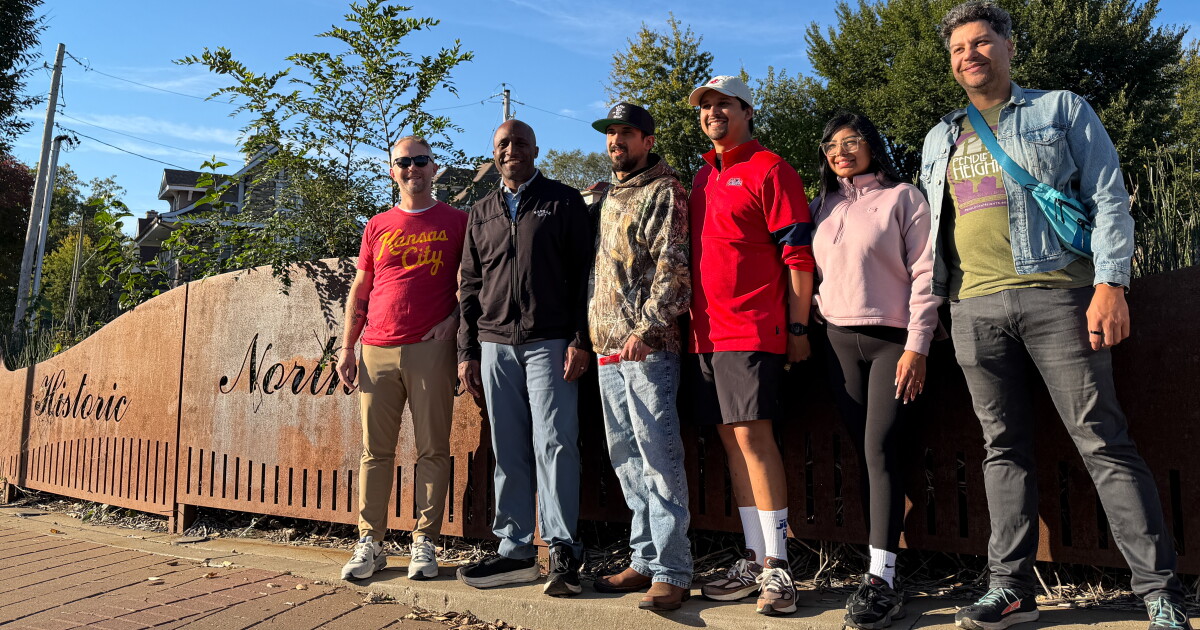 Kansas City Mayor Lucas walks Independence Avenue as residents make their case for investment