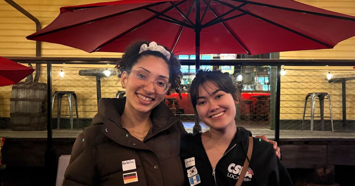 Pressure-free language learning brings Gainesville group  together: Meet The Language Party