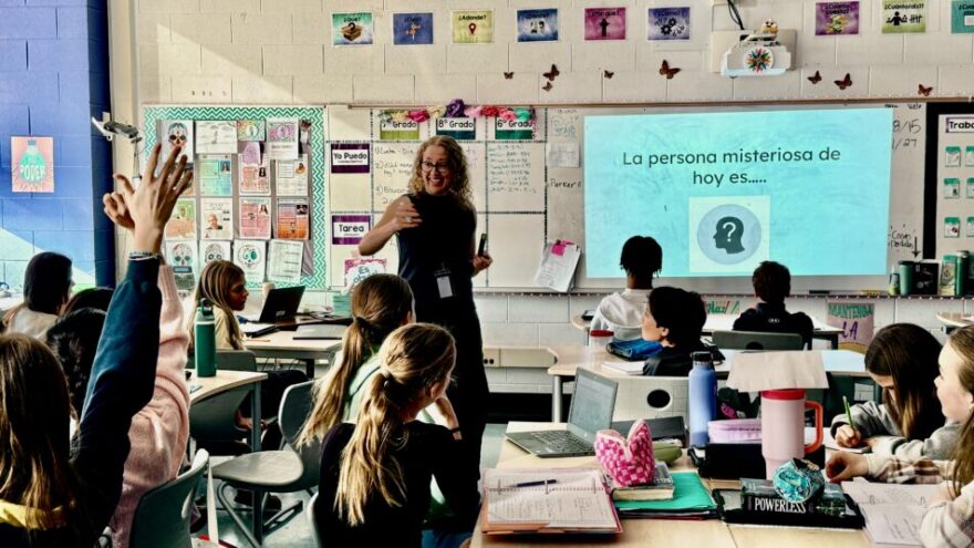 Erica Peplinski-Burge teaches a Spanish class at Tappan Middle School.