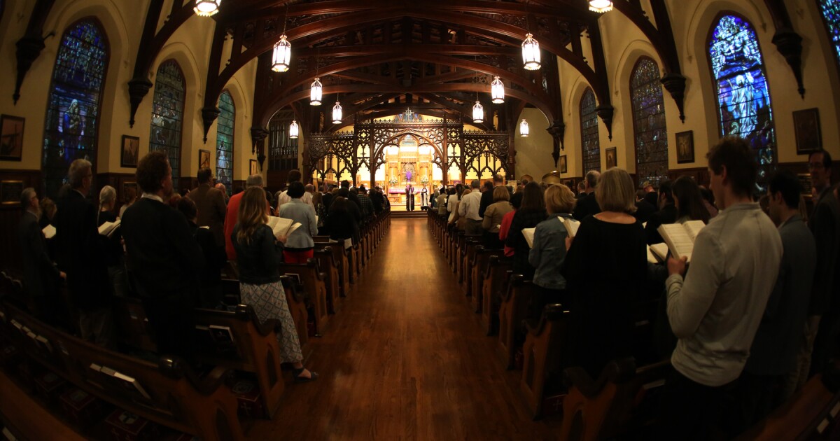 Hundreds to gather for conference on supporting church operations, navigating politics