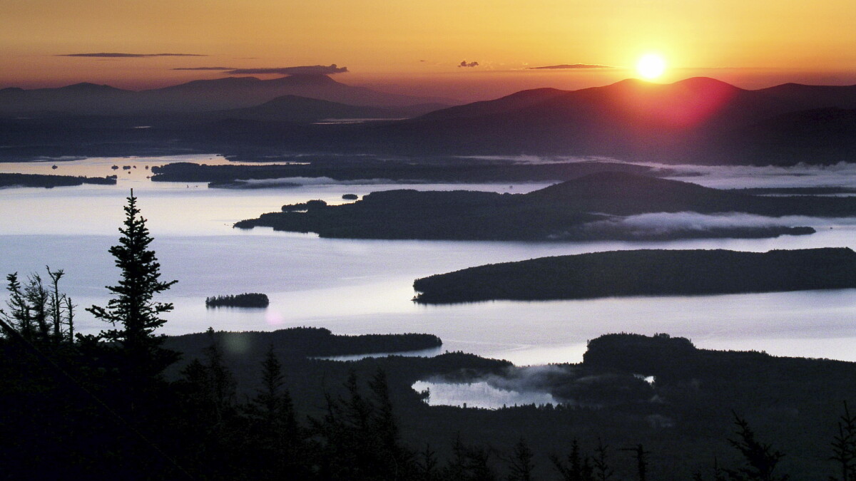 Rural Maine preparing for large crowds to upend small-town life on the day of the eclipse - Vimarsana News
