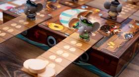 "Stomp the Plank" and its cute elephant figurines. (Courtesy of Ravensburger)