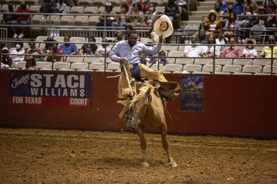 Dallas Rodeos Team PHOTOS: Cowboys And Cowgirls Return To Texas Black Rodeo In Dallas | TPR
