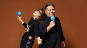  Anamaria Sayre, Felix Contreras