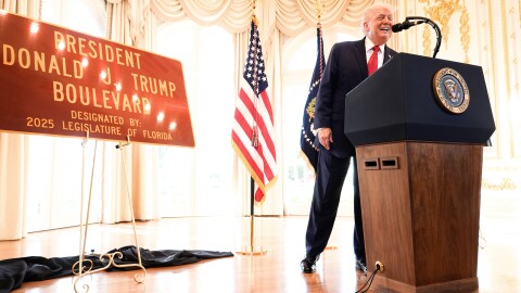 Parts of Southern Boulevard renamed for President Trump