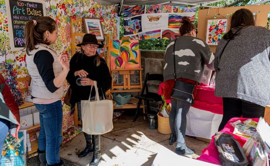 Holiday Art Market