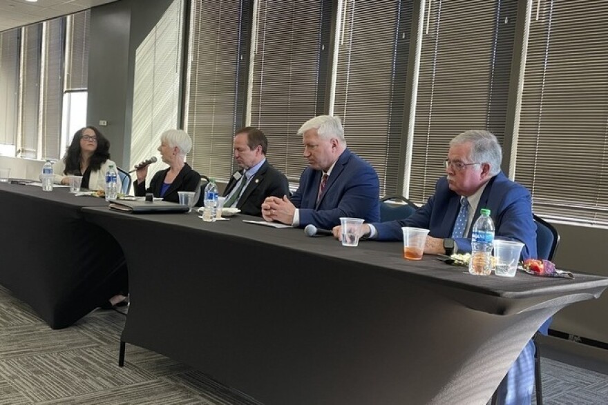 Georgia lawmakers held a roundtable on options for Medicaid expansion in the state.