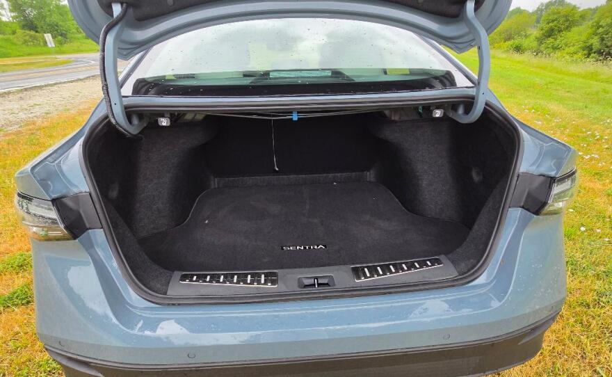2026 Nissan Sentra SL trunk