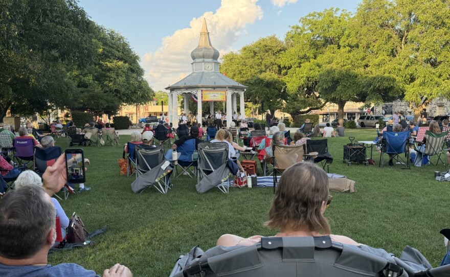The crowd enjoying the Boerne Village Band