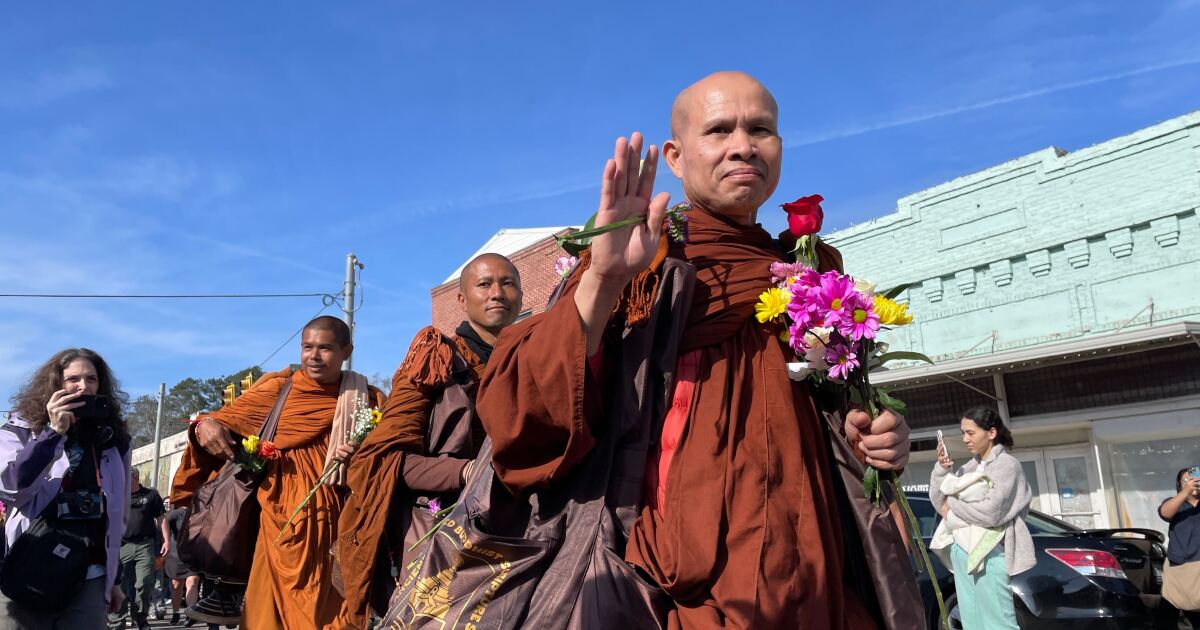 Hundreds gather in Saluda as Buddhist monks journey for peace